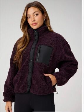 Fabletics Tahoe Teddy Jacket / Fleece